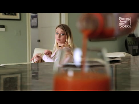 ❤️ Vroče dekle z velikimi joški in tesno pičko dobi kurac od poraženca, vendar zelo trdega ☑ Super pornič pri nas sl.doujin-sexy.ru ❌